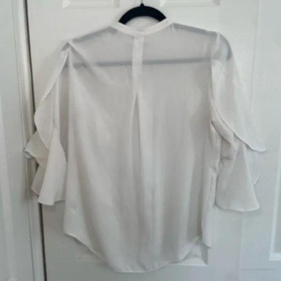 Cabi Float Flutter 3/4 sleeve blouse - Picture 3 of 3